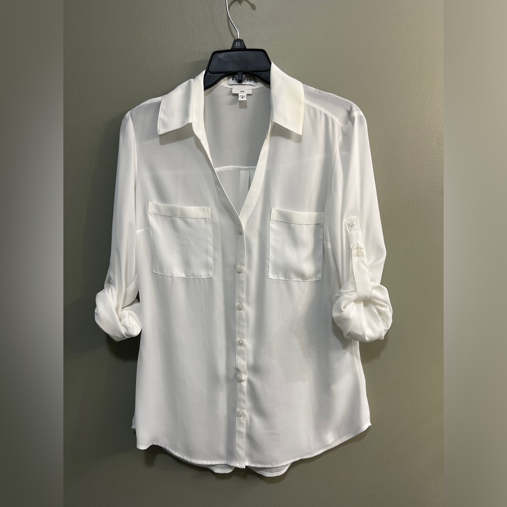 Express Women’s white blouse - like new/used - size medium